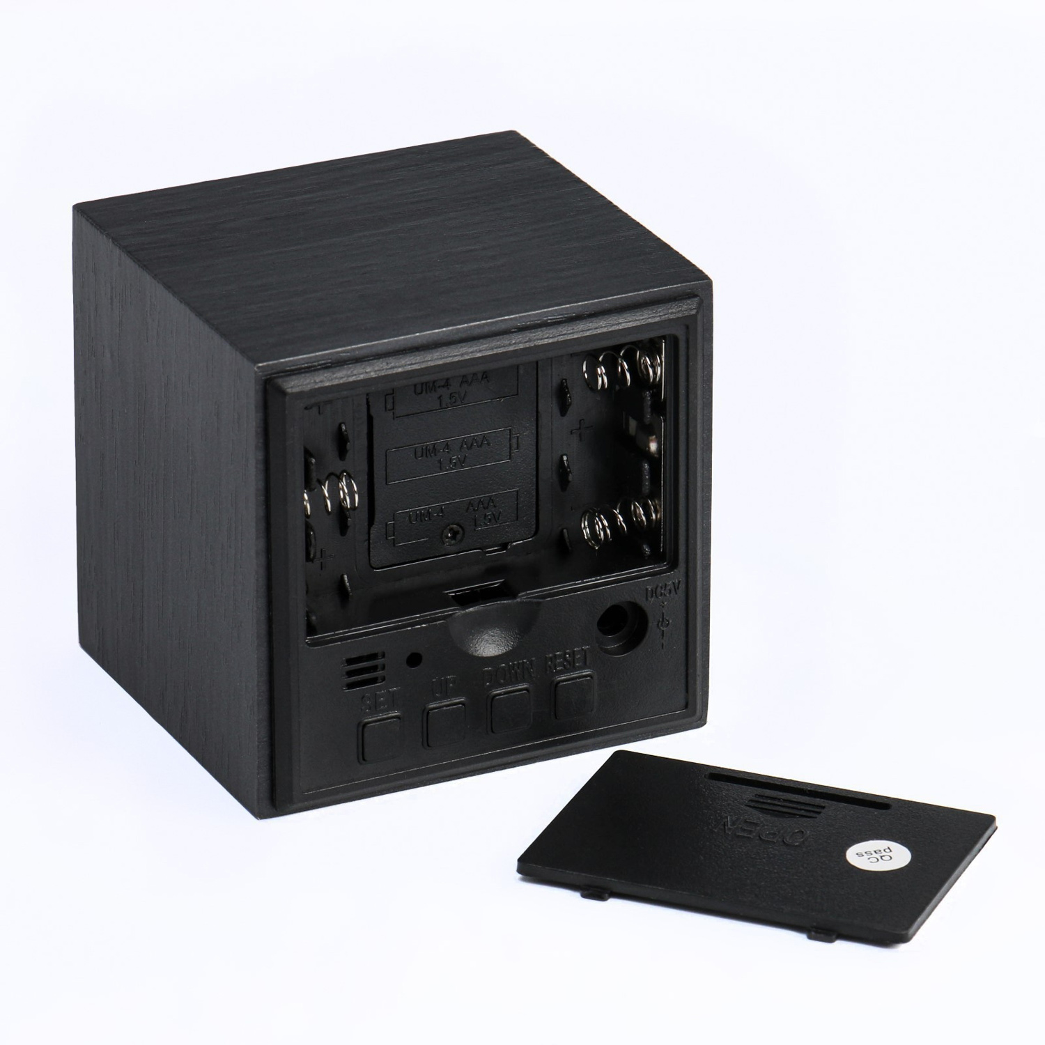 Настольные электронные часы "Цифра", белая индикация 5219665