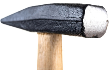 Молоток 0.4кг кованый деревянная ручка (арт.20045-04) СИБИН *4/16 Молоток 0.4кг кованый деревянная ручка (арт.20045-04) СИБИН *4/16