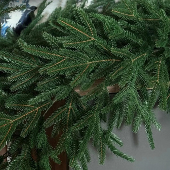 Гирлянда  искусственная пластиковая "Альпийская" Люкс, 2,7 м., литая *1/30