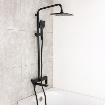 Смеситель д/ванны со стойкой для душа + ручной и тропический душ Fmark FS8745-22H черный *1