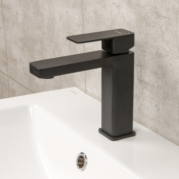 Смеситель для умывальника FMARK черный FS8701H *1/12