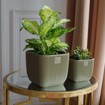 Кашпо пластм. "Фабио" 4,7л 190х190мм h190мм со вставкой Оливка AMF-4,7-14 ("VipSet") *1/8